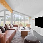 Holiday home Beautiful In With Kitchen *