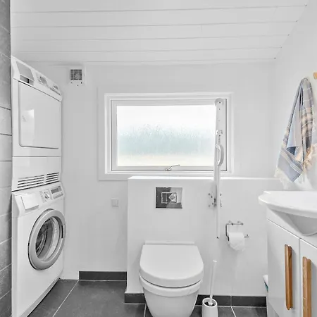 Holiday home Beautiful In With Kitchen