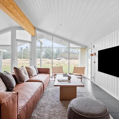 Holiday home Beautiful In With Kitchen *