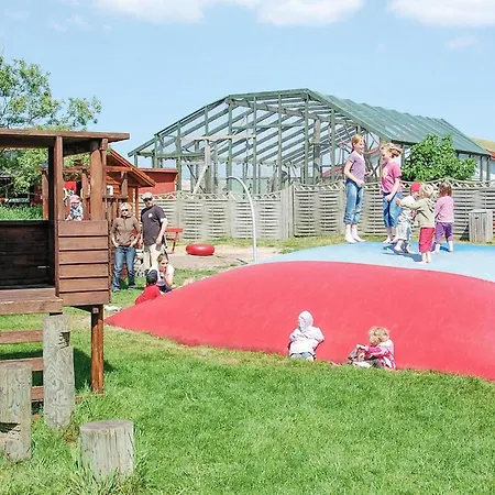 Casa vacanze Beautiful In With Kitchen